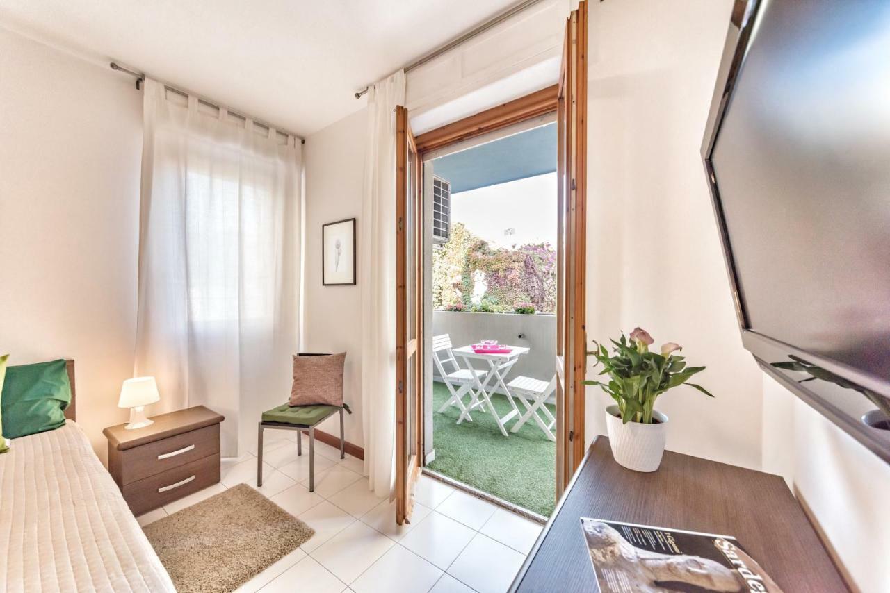 Green Apartment-City Centre Cagliari Kültér fotó
